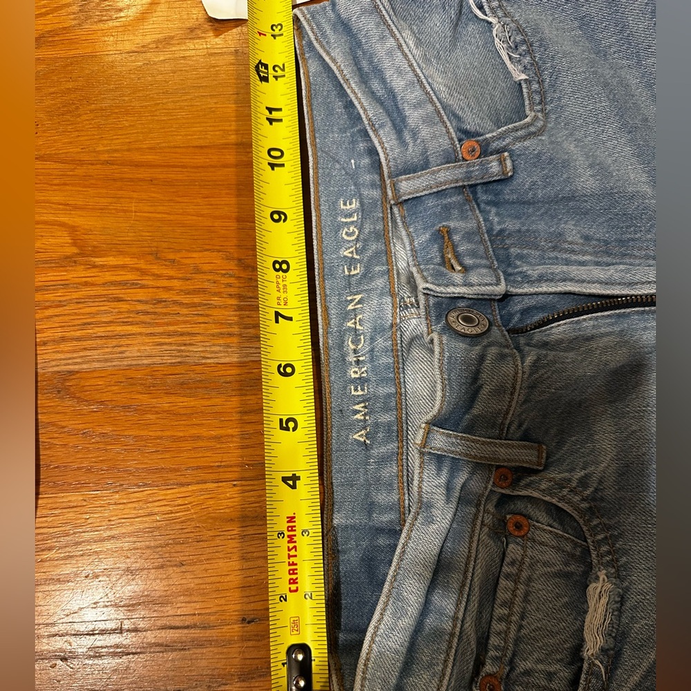 American Eagle Outfitters 90s Straight Style Jeans Sz 2 - Picture 9 of 11